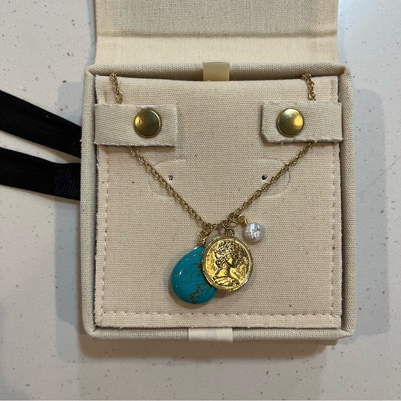 NWT Mayamar Gold and Blue Pendant Necklace with Intricate Detailing - Picture 1 of 7